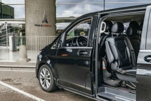 Paris: Premium Private Transfer from/to CDG Airport