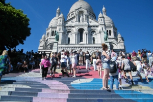 Paris: Private 2-Hour Walking Tour with a Parisian guide