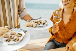 Paris: Private Food and Wine Tour in Le Marais