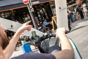 Paris: Private guided tour in Rickshaw bike - Gustave Eiffel