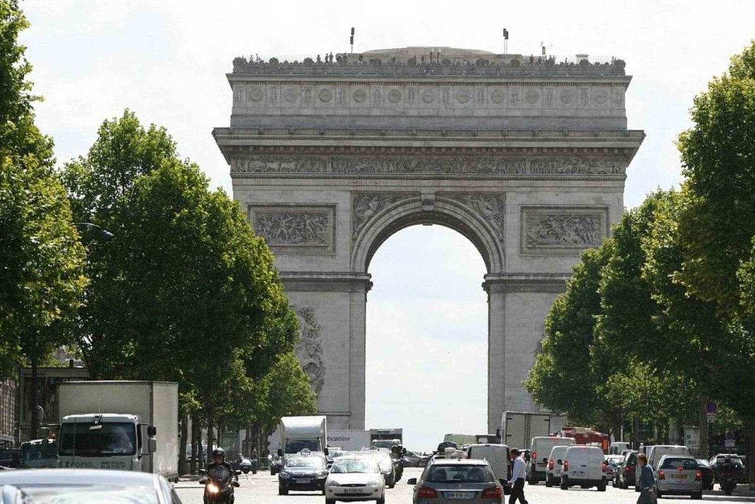 Paris: Private Layover Tour