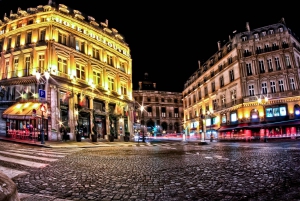 Paris: Private Night Tour with Driver for 3 personnes