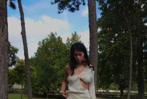 Paris: Private Photoshoot at Secret Spots and Hidden Gems