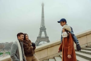 Paris: Private Photoshoot at the Eiffel Tower