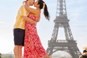 Paris : séance photo privée à la Tour Eiffel