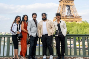 Paris : séance photo privée à la Tour Eiffel