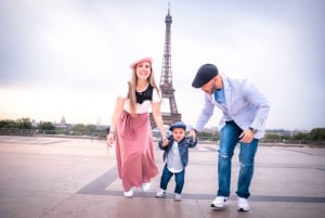 Pariisi: Yksityinen valokuvaussessio Eiffel-tornin lähellä, 55 kuvaa