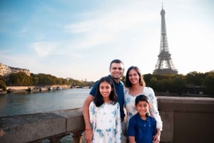 Pariisi: Yksityinen valokuvaussessio Eiffel-tornin lähellä, 55 kuvaa