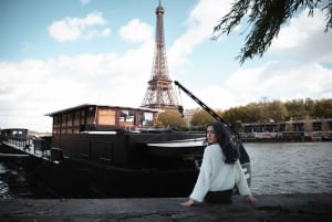 Pariisi: Yksityinen valokuvaussessio Eiffel-tornin lähellä, 55 kuvaa