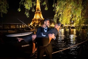 Paris: Private Photoshoot Near the Eiffel Tower