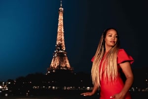 Paris: Private Photoshoot Near the Eiffel Tower