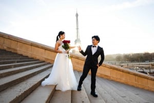 Paris: Private Photoshoot with Professional Photographer