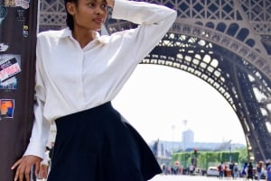 Paris : Private Professional Photoshoot at the Eiffel Tower
