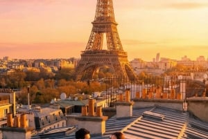 Paris: Private Rooftop Photoshoot with Eiffel Tower View