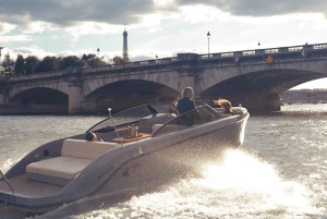 Paris: Cruzeiro privado no rio Sena com Paris Seine