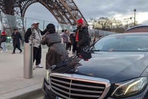 パリ：運転手付き車でのプライベートツアー