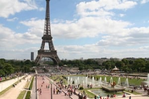 Pariisi: Opas: Yksityinen kierros paikallisen oppaan kanssa