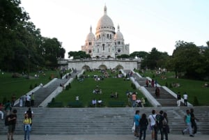 Pariisi: Opas: Yksityinen kierros paikallisen oppaan kanssa