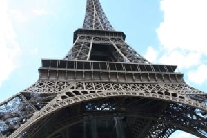 Pariisi: Opas: Yksityinen kierros paikallisen oppaan kanssa