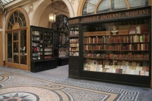 Pariisi: Opas: Yksityinen kierros paikallisen oppaan kanssa