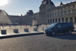 Paris: Private Transfer from CDG Airport to Paris