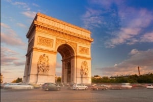 Paris: Private Transfer from CDG Airport to Paris