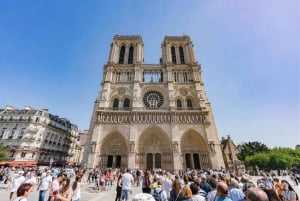 Paris: Private Transfer from CDG Airport to Paris