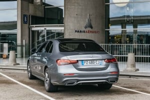 Paris: Private Transfer to/from Charles de Gaulle Airport