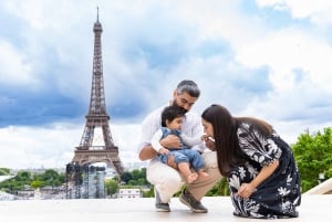 París: sesión fotográfica al atardecer en el corazón de París: Louvre, Orsay, Eiffel.