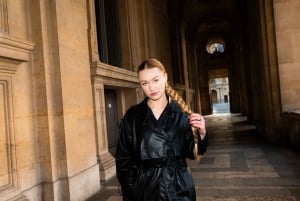 Paris : Professional Photoshoot at Eiffel Tower