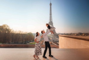 París: sesión fotográfica profesional con la Torre Eiffel