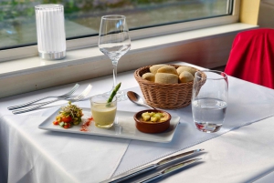 Paris : Croisière sur la Seine avec déjeuner à 3 plats