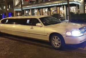 Paris: Romantic Limousine Tour