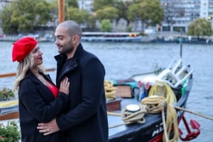 Paris: Romantic Photoshoot for Couples