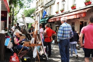 Paris: Sacré-Coeur and Montmartre Tour with Expert Guide