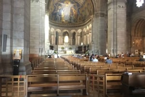 Paris: Sacré-Coeur and Montmartre Tour with Expert Guide