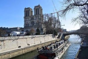 Paris: Sainte-Chapelle, Conciergerie, Notre Dame Guided Tour