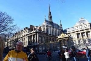 Paris: Sainte-Chapelle, Conciergerie, Notre Dame Guided Tour