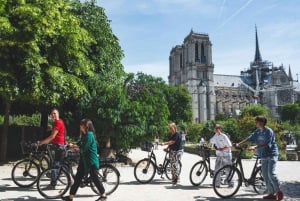 Paris: Scenic E-bike tour with optional Seine Cruise