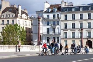 Paris: Scenic E-bike tour with optional Seine Cruise