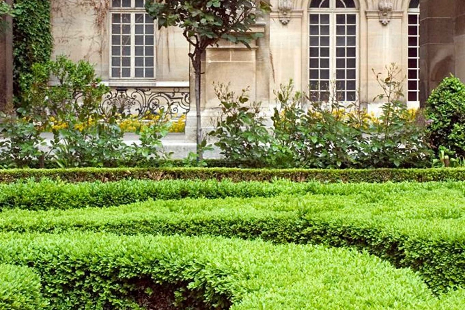 Passeio a pé de 1,30 hora pelos Jardins Secretos de Paris