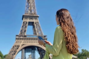 Paris: Seine Cruise and Eiffel Tower District Walking Tour