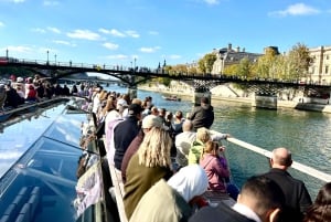 Parijs: Seine-rondvaart en Frans ontbijt bij de Eiffeltoren