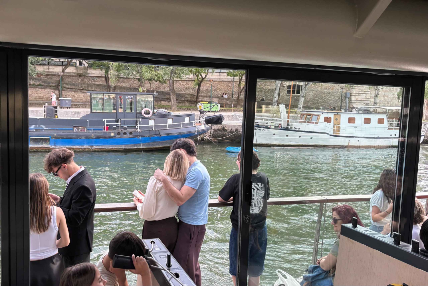 Paris: kryssning på Seine Flodkryssning på Seine och 3-rätters bistrolunch