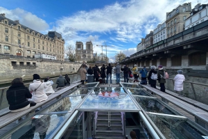 Paris: kryssning på Seine Flodkryssning på Seine och 3-rätters bistrolunch