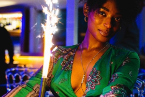 パリ生演奏付きセーヌ川ディナークルーズ