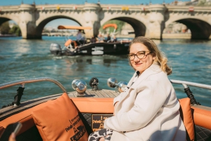 Top Private Cruises in Paris with Champagne + more surprises