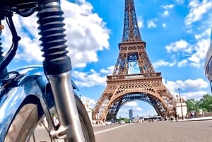 París: Recorrido lateral en coche por los monumentos más bellos de París