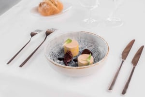 París: Crucero turístico por el Sena con almuerzo de 3 platos