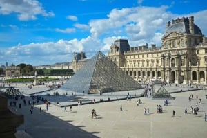 Paris: visita guiada ao Louvre e à Mona Lisa sem filas